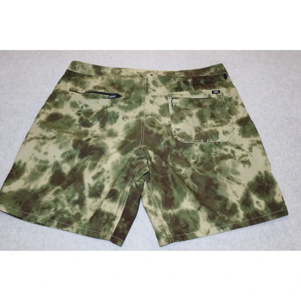 Vans Board Shorts Mens 38 Green Tie Dye Camo Zipper Pockets Surf Swim 9